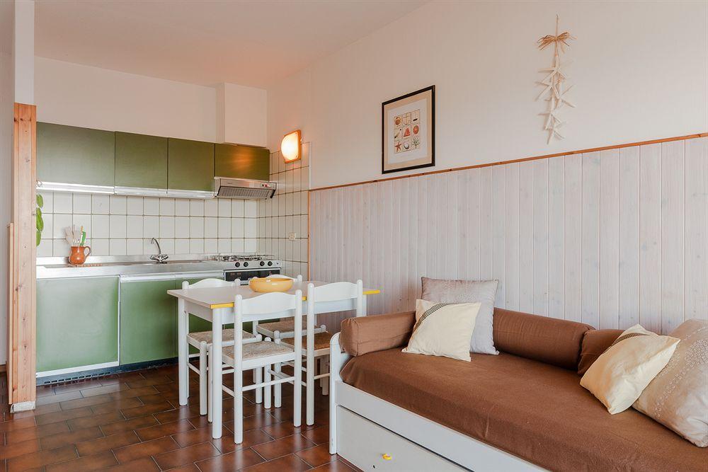 Residenze Etruria Aparthotel Сан Винченцо Екстериор снимка
